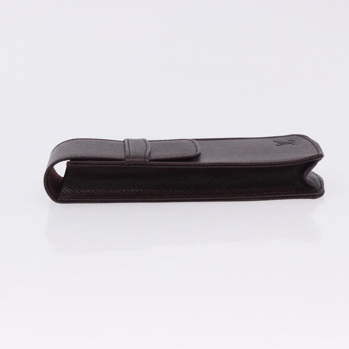 LOUIS VUITTON Taiga Dog Solo Pen Case Acajou LV Auth 196820A