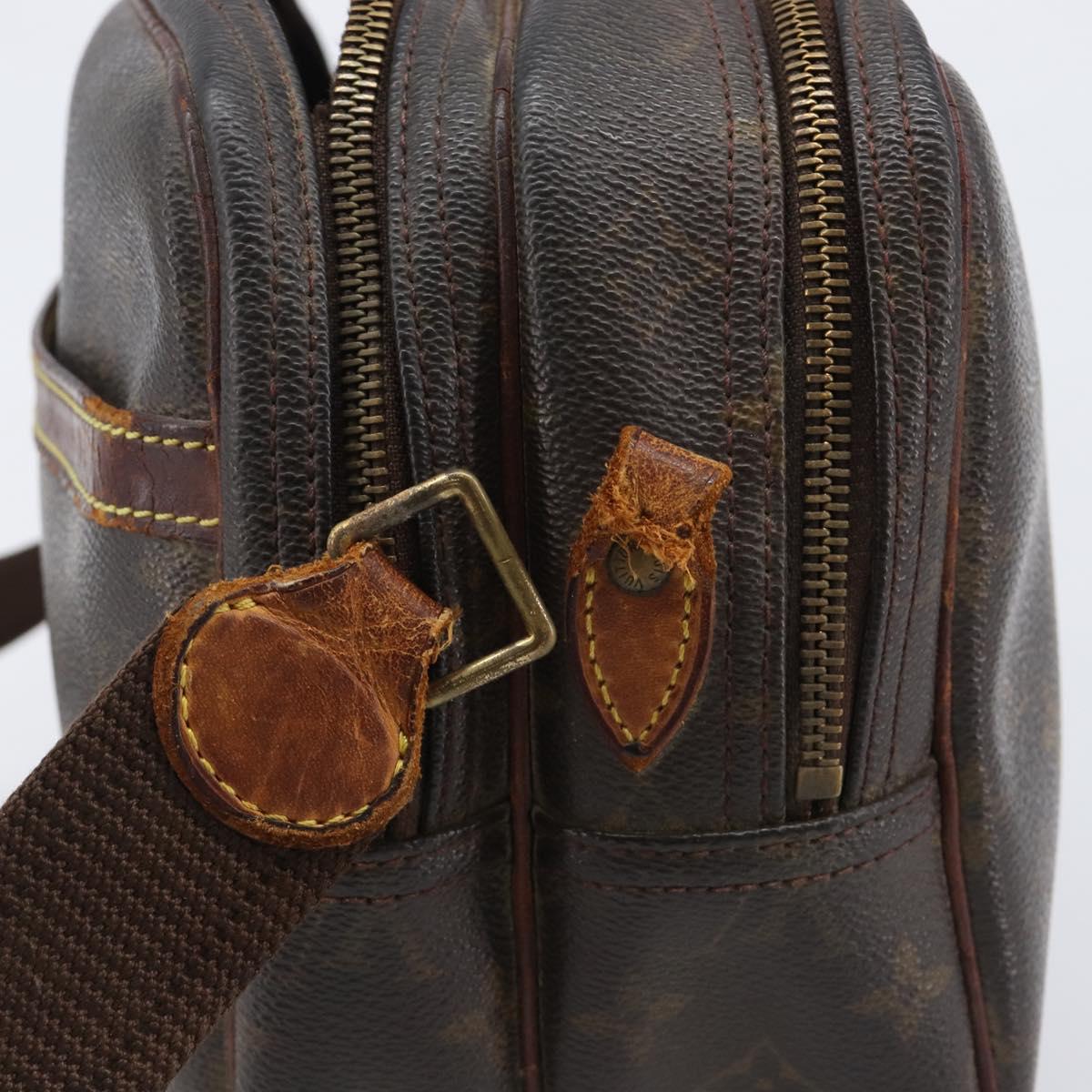 LOUIS VUITTON Monogram Reporter PM Shoulder Bag M45254 LV Auth 196869
