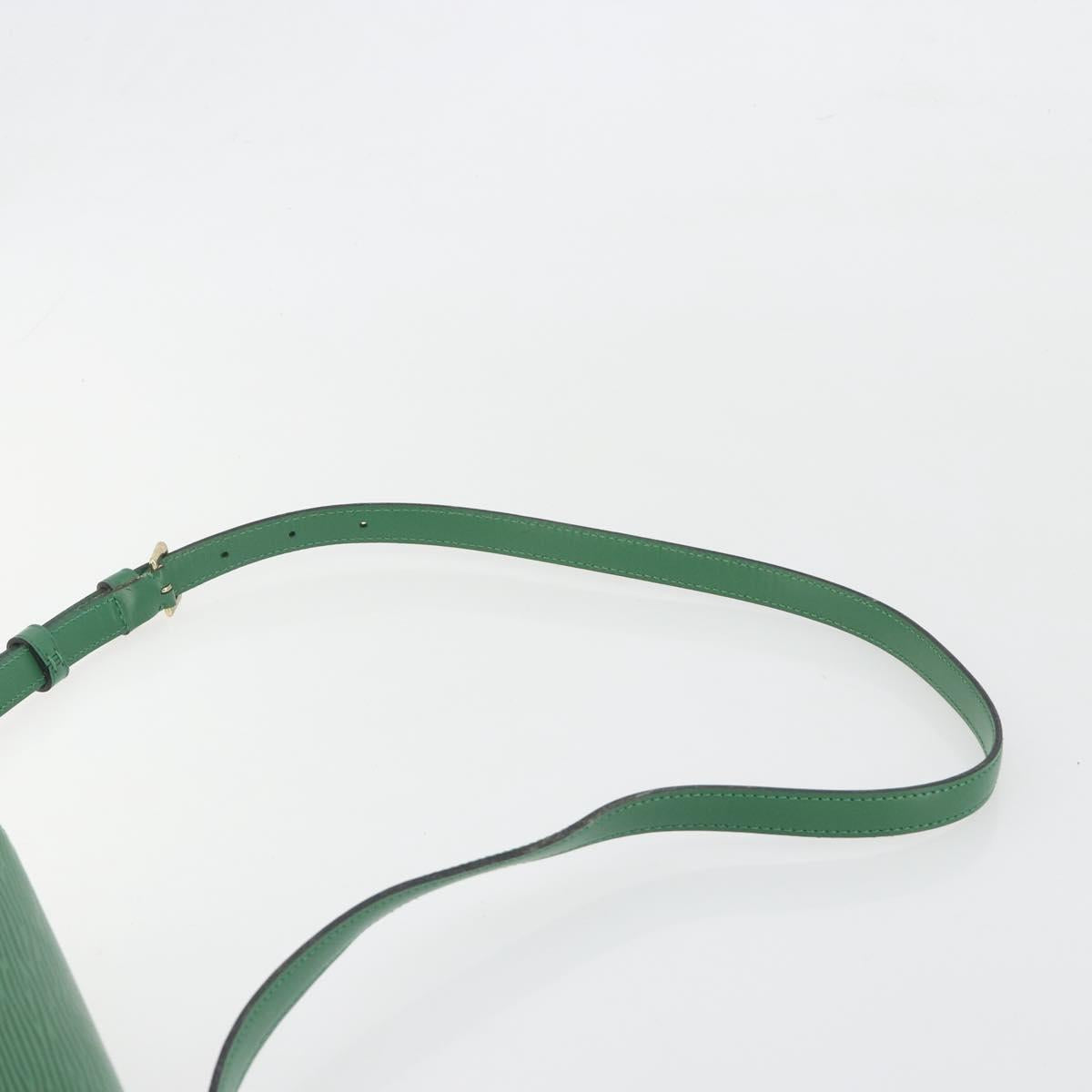 LOUIS VUITTON Epi Saint Cloud PM Shoulder Bag Green M52214 LV Auth 196906A