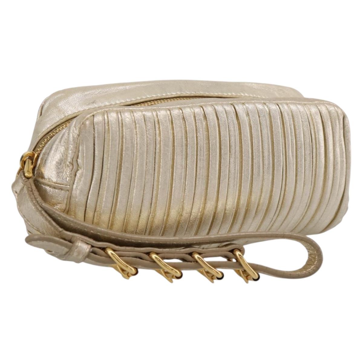 Miu Miu Matelasse Clutch Bag Leather Gold Auth 196981A