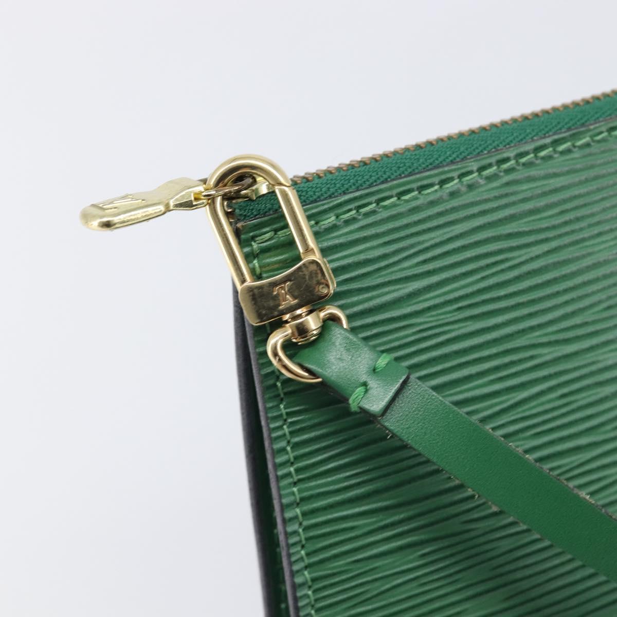 LOUIS VUITTON Epi Pochette Accessoires Pouch Green M52984 LV Auth 196982A