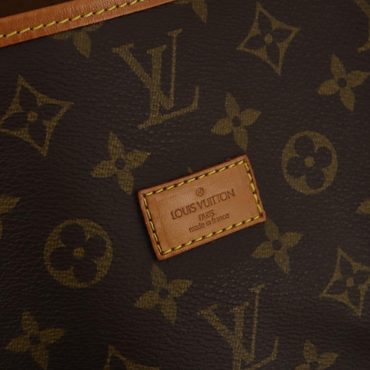 LOUIS VUITTON Monogram Saumur 43 Shoulder Bag M42252 LV Auth 197008