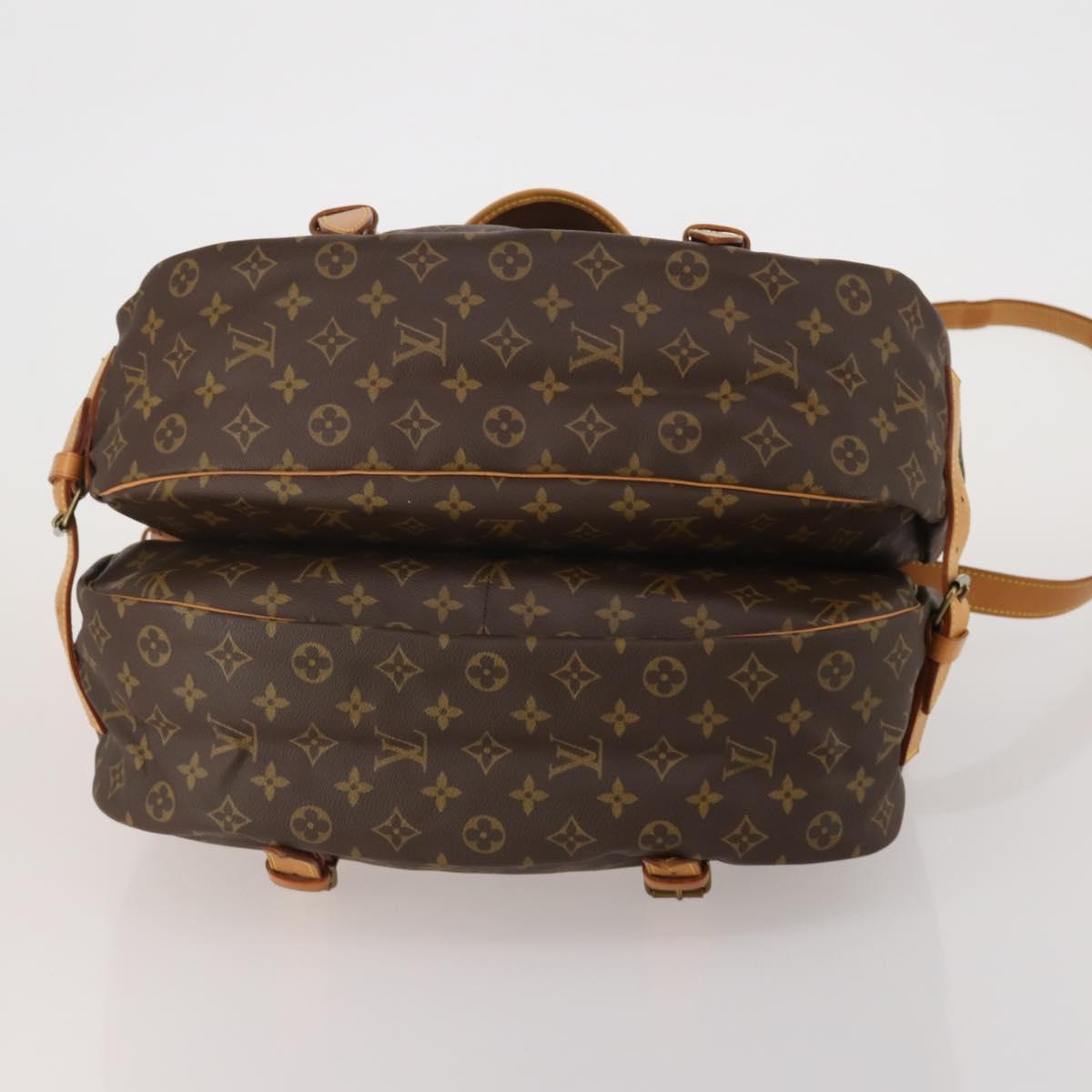 LOUIS VUITTON Monogram Saumur 43 Shoulder Bag M42252 LV Auth 197008