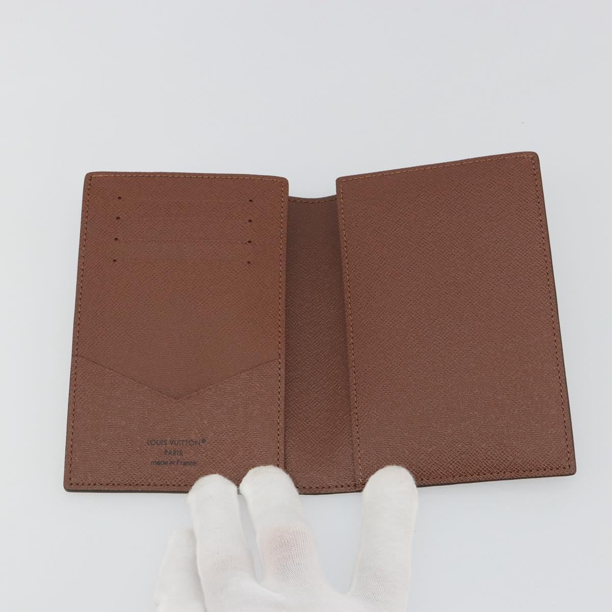 LOUIS VUITTON Monogram Couverture Passport Case M64502 LV Auth 197015SAM