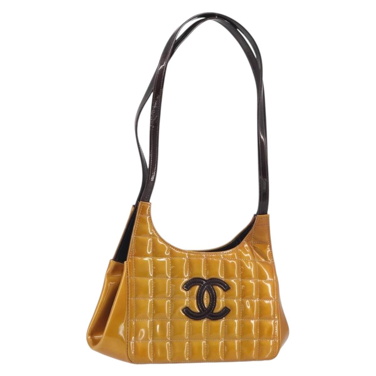 CHANEL Choco Bar line Shoulder Bag Patent leather Orange Silver CC Auth 197037A