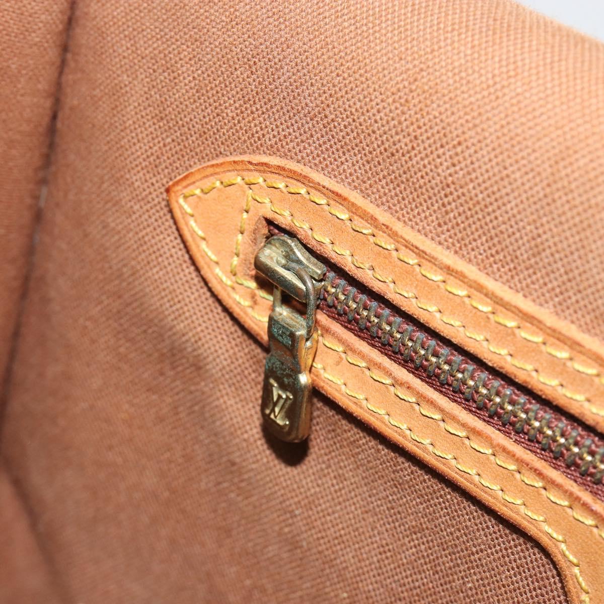 LOUIS VUITTON Monogram Gibeciere MM Shoulder Bag M42247 LV Auth 197052