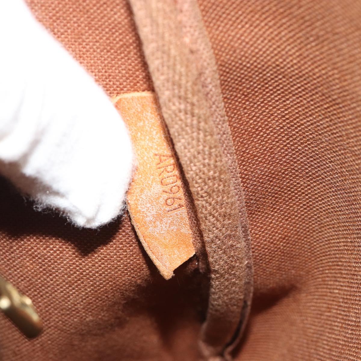 LOUIS VUITTON Monogram Gibeciere MM Shoulder Bag M42247 LV Auth 197052