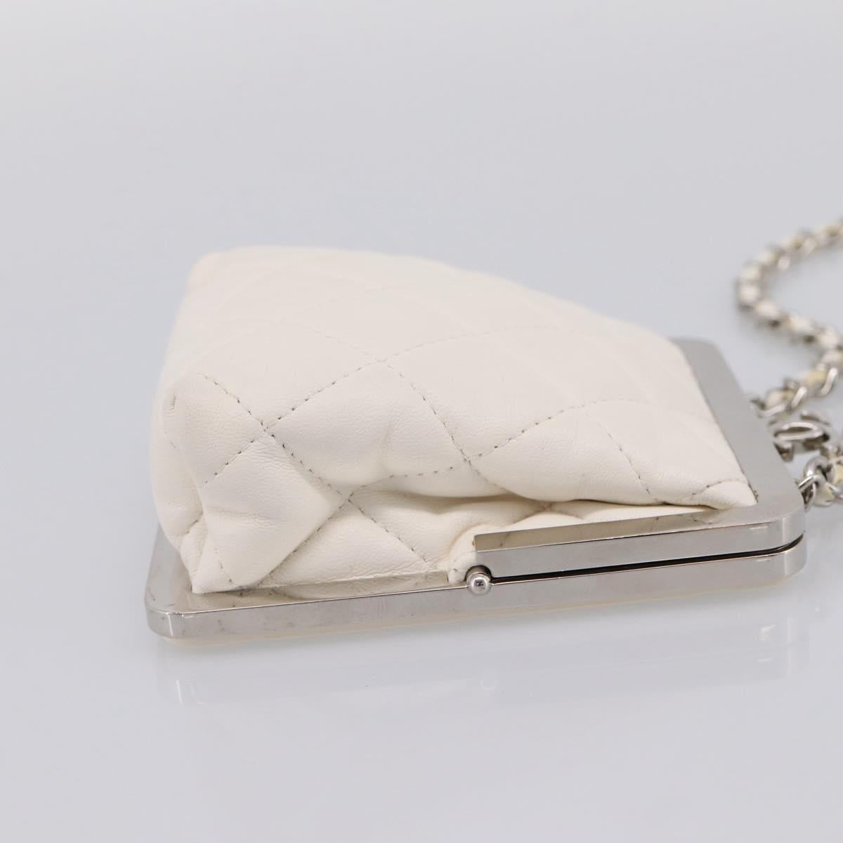 CHANEL Matelasse Chain Shoulder Pouch Lamb Skin White Silver CC Auth 197151M
