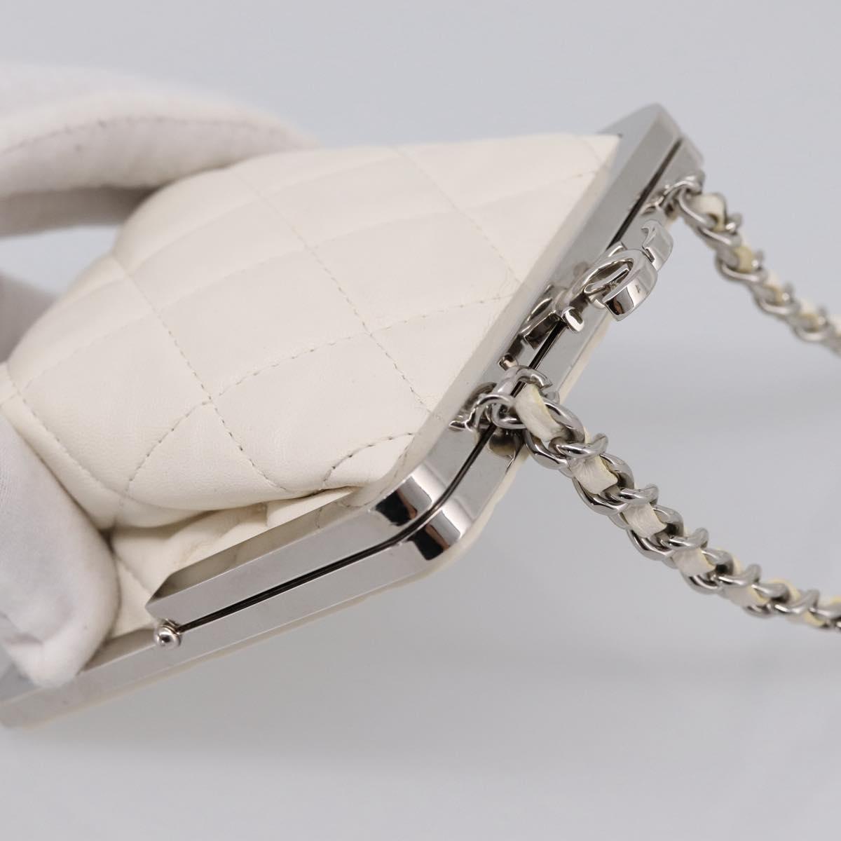 CHANEL Matelasse Chain Shoulder Pouch Lamb Skin White Silver CC Auth 197151M