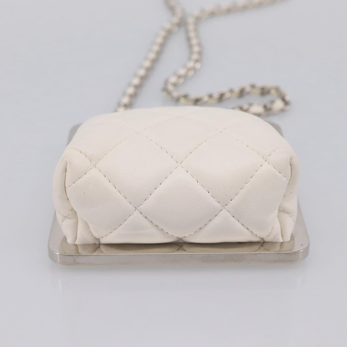 CHANEL Matelasse Chain Shoulder Pouch Lamb Skin White Silver CC Auth 197151M