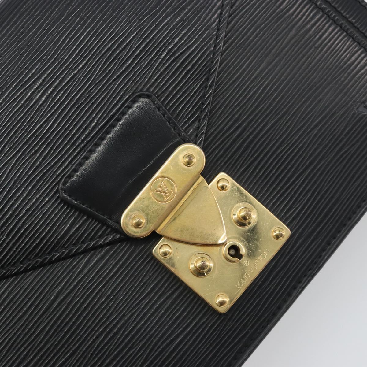 LOUIS VUITTON Epi Serie Dragonne Clutch Bag Black Noir M52612 LV Auth 197453