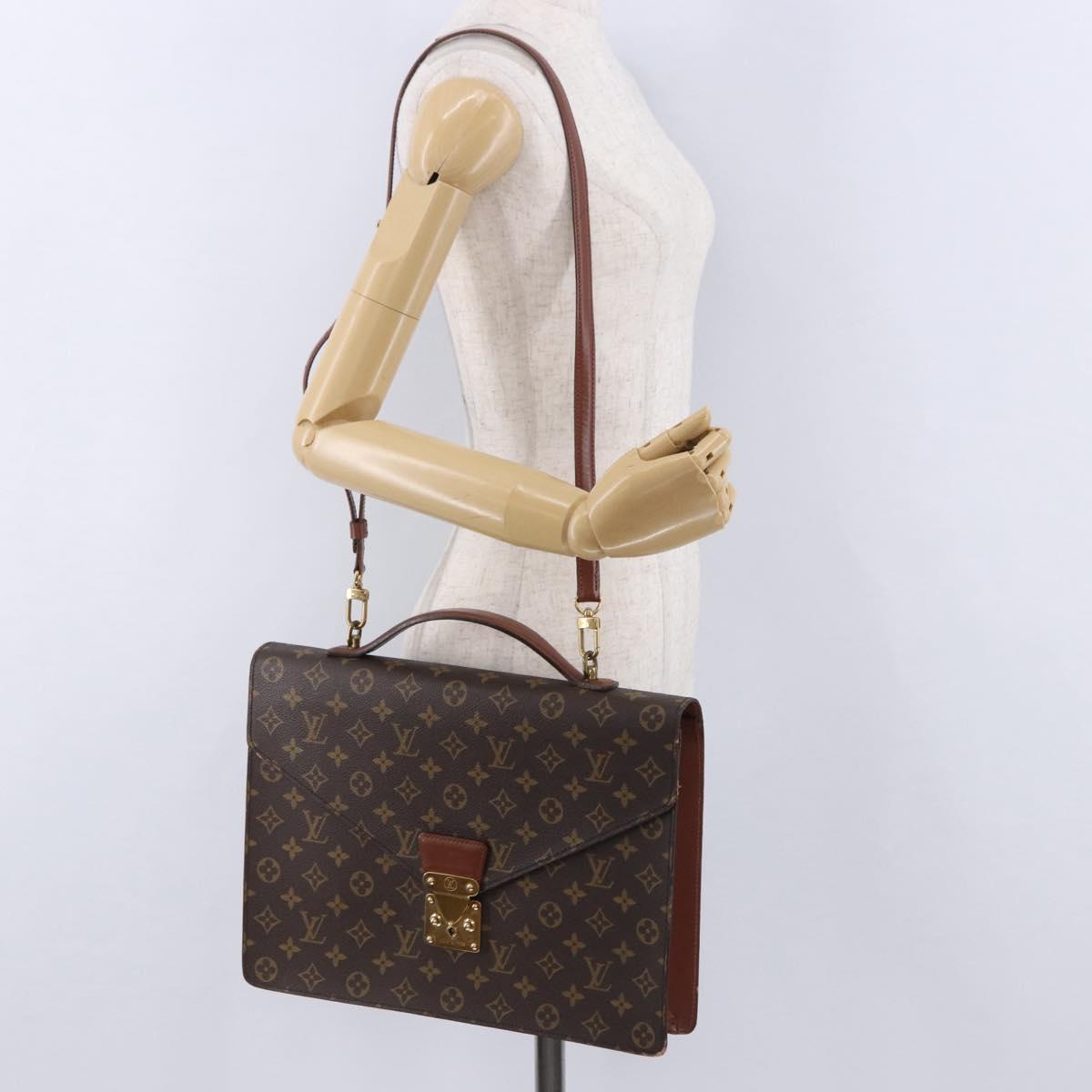 LOUIS VUITTON Monogram Porte Documents Bandouliere Bag M53338 LV Auth 197463A