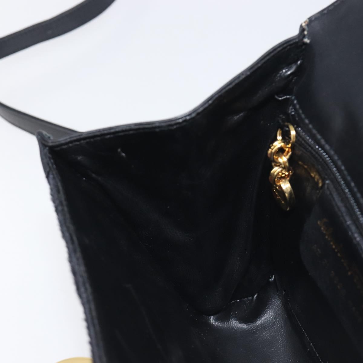 Salvatore Ferragamo Gancini Shoulder Bag Harako leather Black Gold Auth 197468A