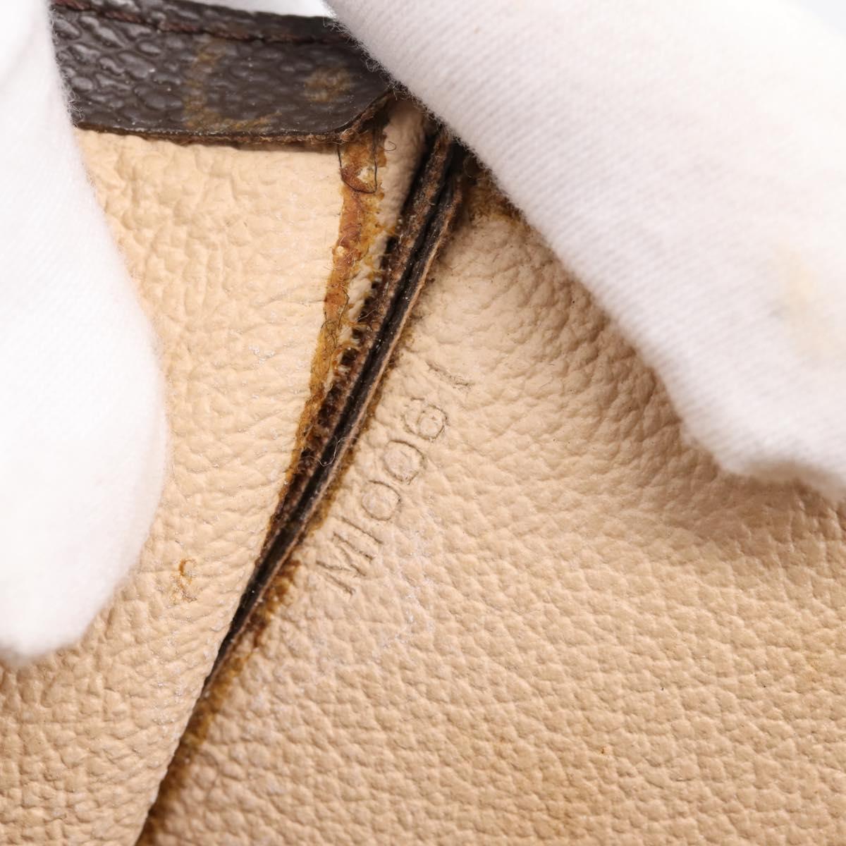 LOUIS VUITTON Monogram Sac Plat Hand Bag M51140 LV Auth 197486