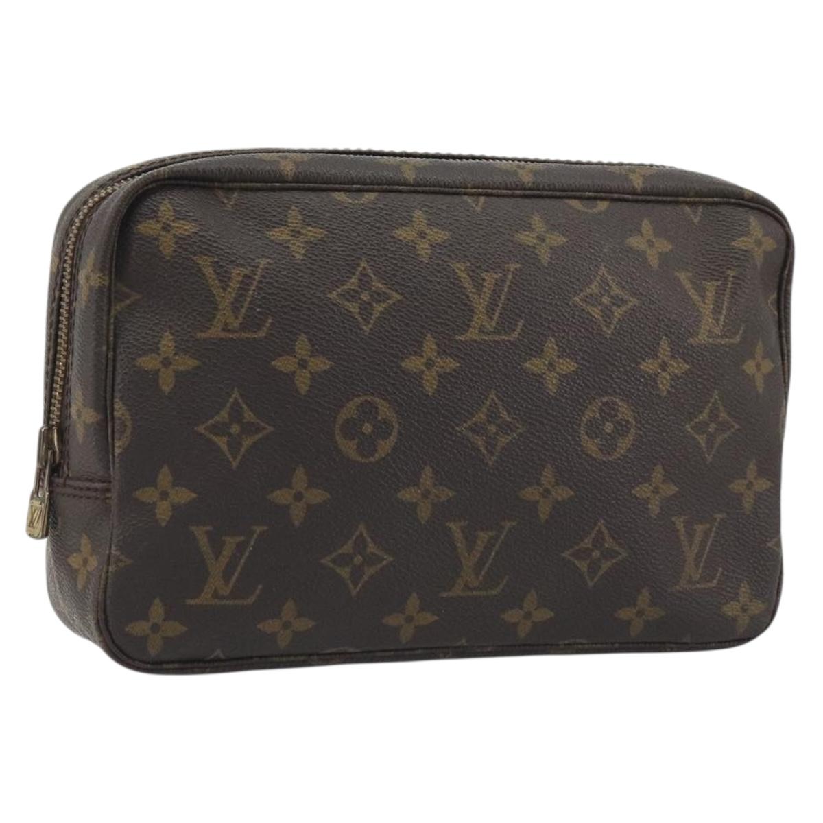 LOUIS VUITTON Monogram Trousse Toilette 28 Clutch Bag M47522 LV Auth 197503