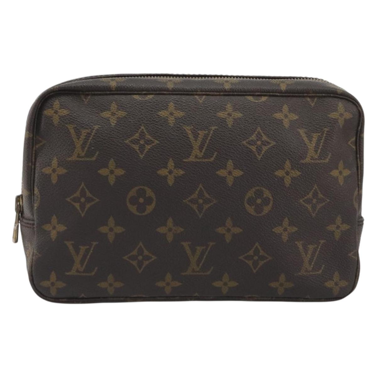LOUIS VUITTON Monogram Trousse Toilette 28 Clutch Bag M47522 LV Auth 197503