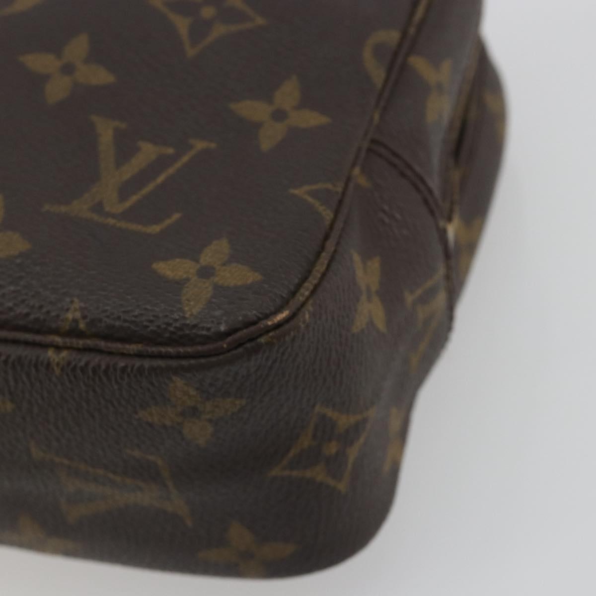 LOUIS VUITTON Monogram Trousse Toilette 28 Clutch Bag M47522 LV Auth 197503