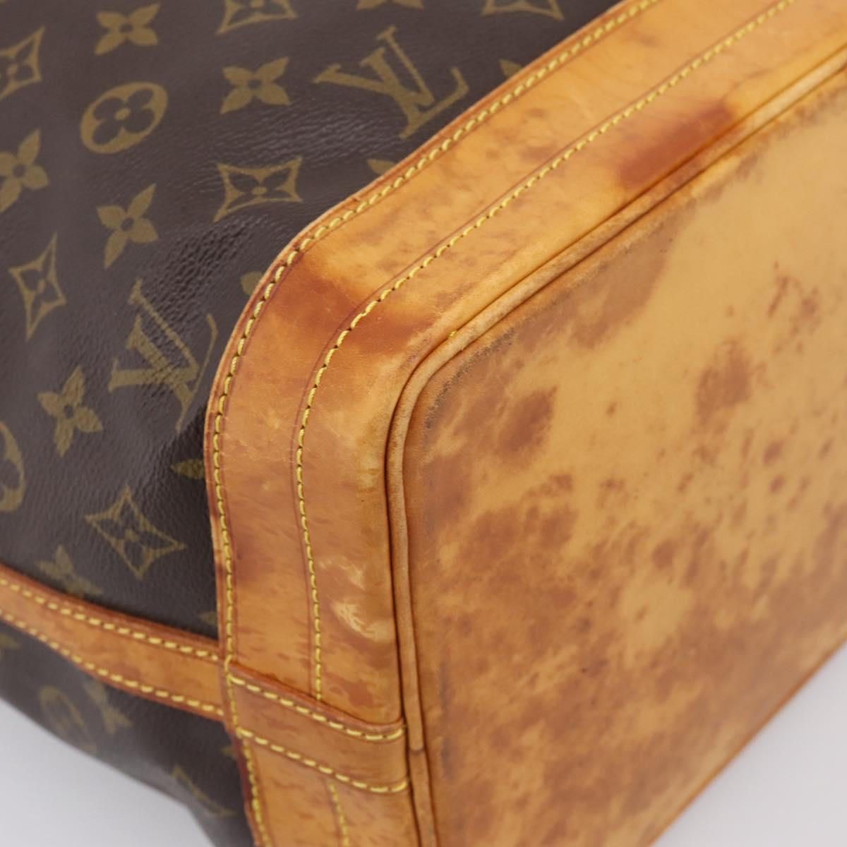 LOUIS VUITTON Monogram Petit Noe Shoulder Bag M42226 LV Auth 197539