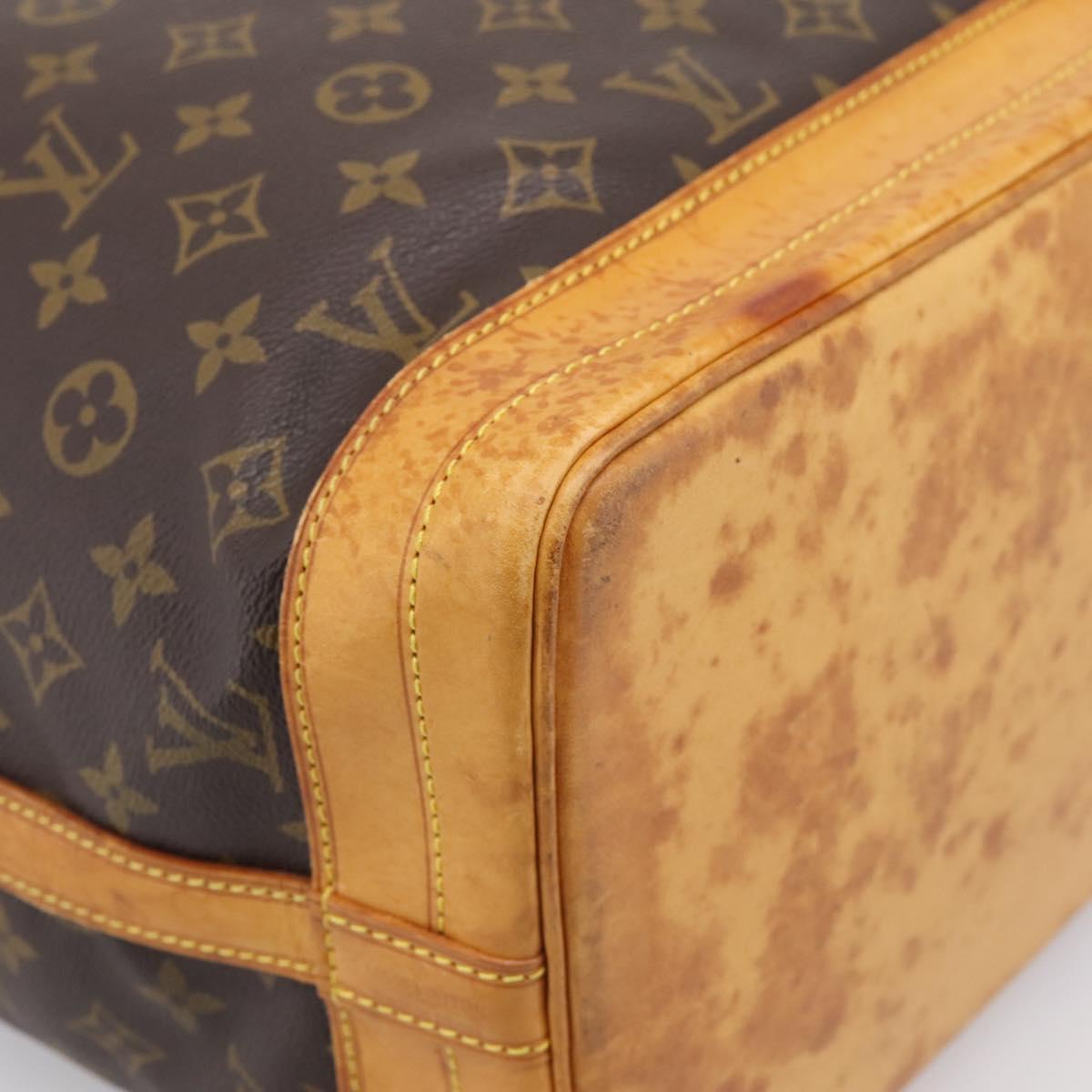 LOUIS VUITTON Monogram Petit Noe Shoulder Bag M42226 LV Auth 197539