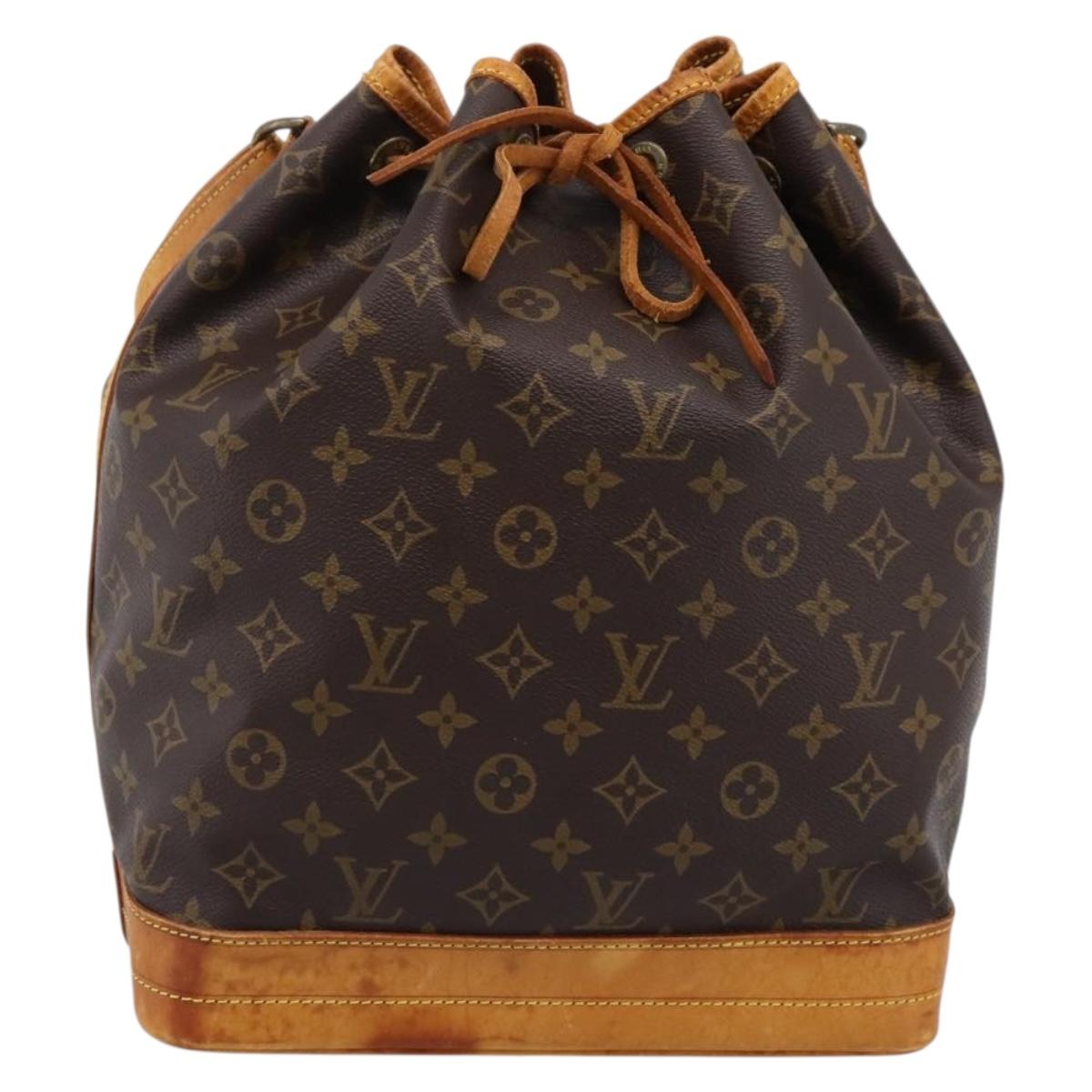 LOUIS VUITTON Monogram Petit Noe Shoulder Bag M42226 LV Auth 197539