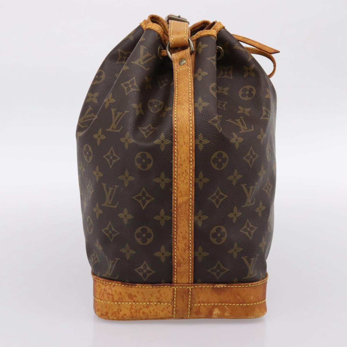 LOUIS VUITTON Monogram Petit Noe Shoulder Bag M42226 LV Auth 197539