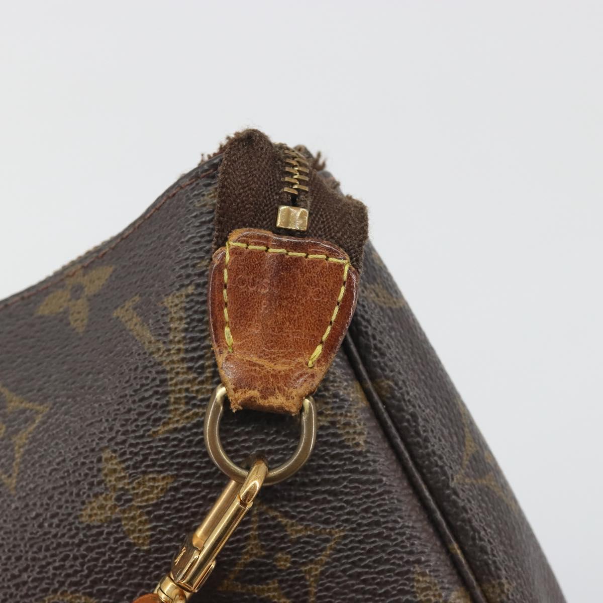LOUIS VUITTON Monogram Pochette Accessoires Pouch M51980 LV Auth 197556