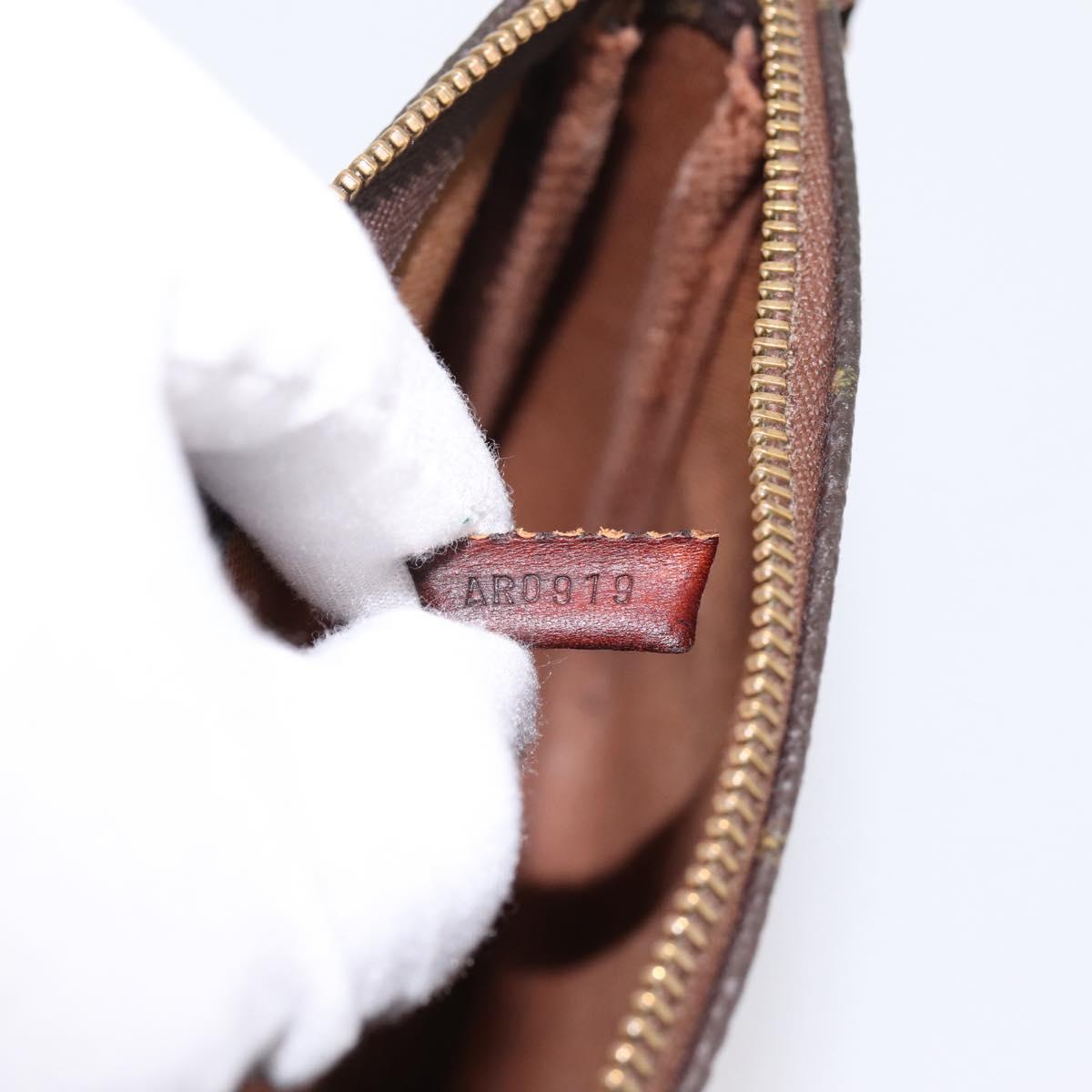 LOUIS VUITTON Monogram Pochette Accessoires Pouch M51980 LV Auth 197558