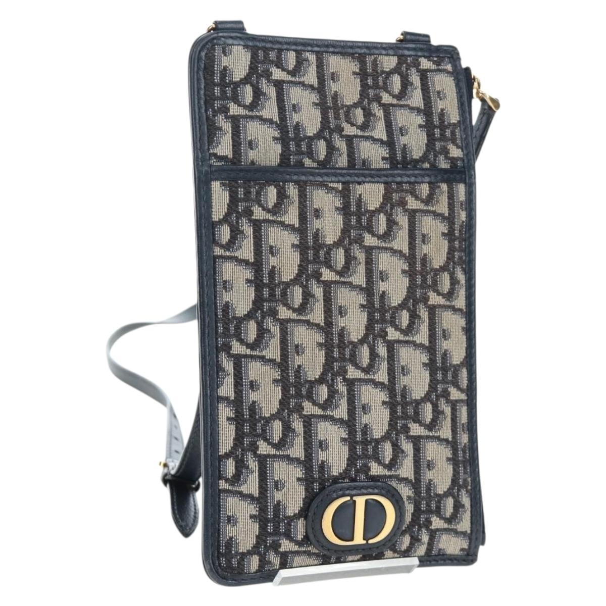 Christian Dior Trotter Canvas 30 Montaigne Diorissimo Bag Navy Gold Auth 197573M