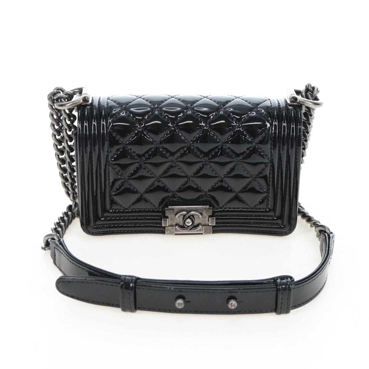 CHANEL Mini Matelasse 12 Success Story Chain Bag Leather Black CC Auth 197581SV