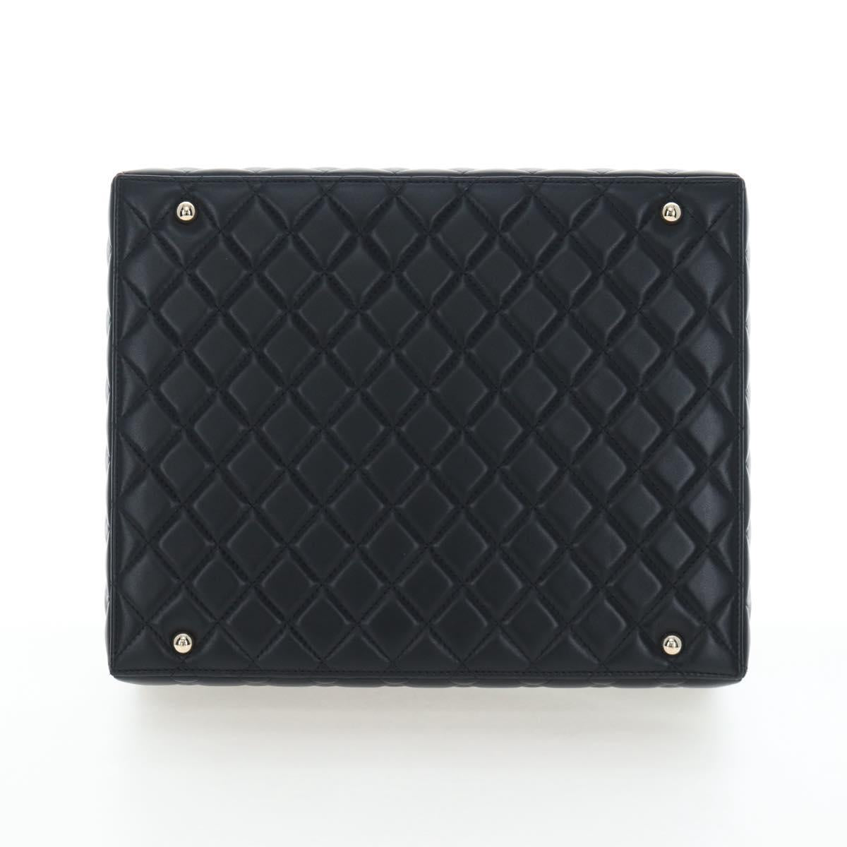 CHANEL Mini Matelasse 12 Success Story Chain Bag Leather Black CC Auth 197581SV