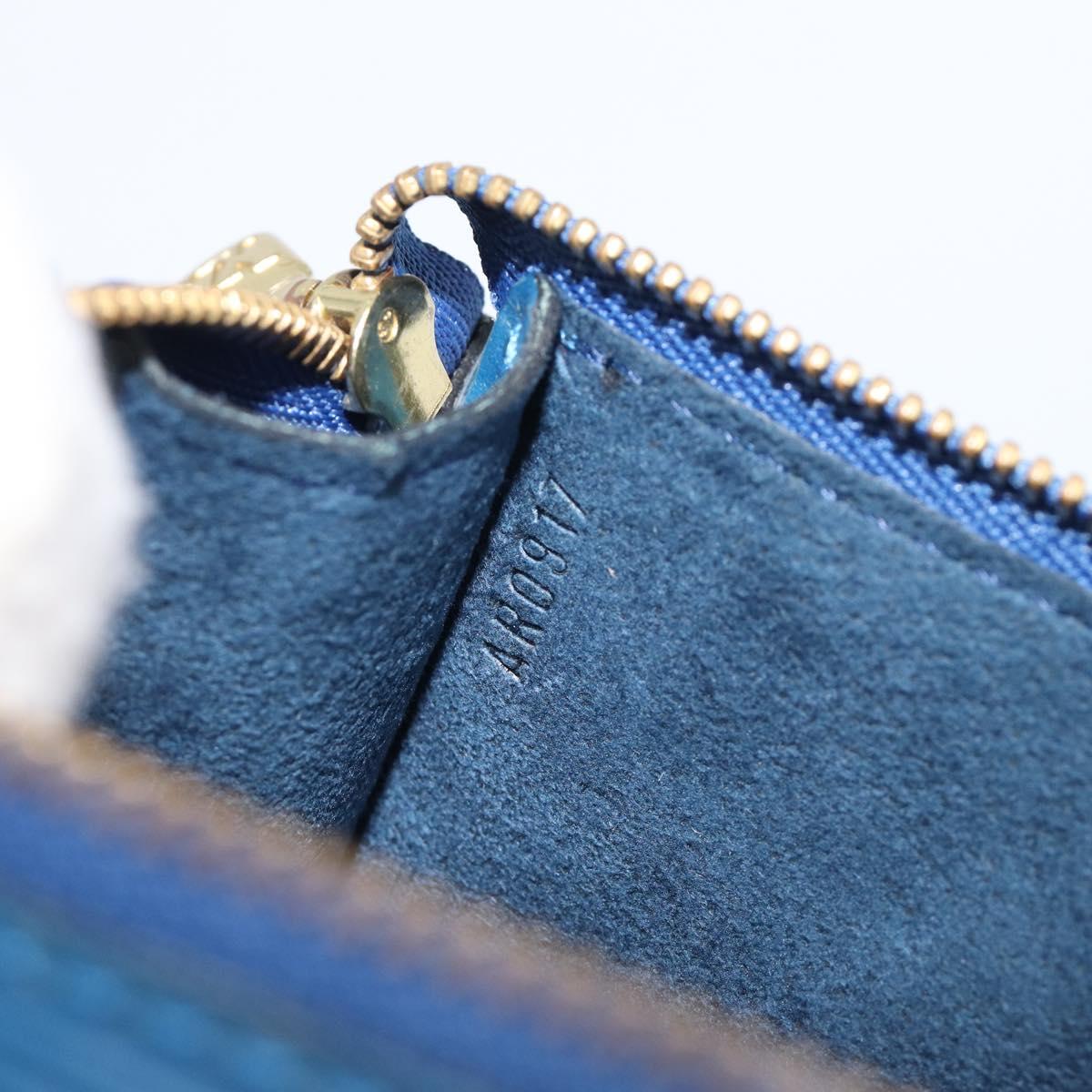 LOUIS VUITTON Epi Pochette Accessoires Pouch Blue M52985 LV Auth 197712V