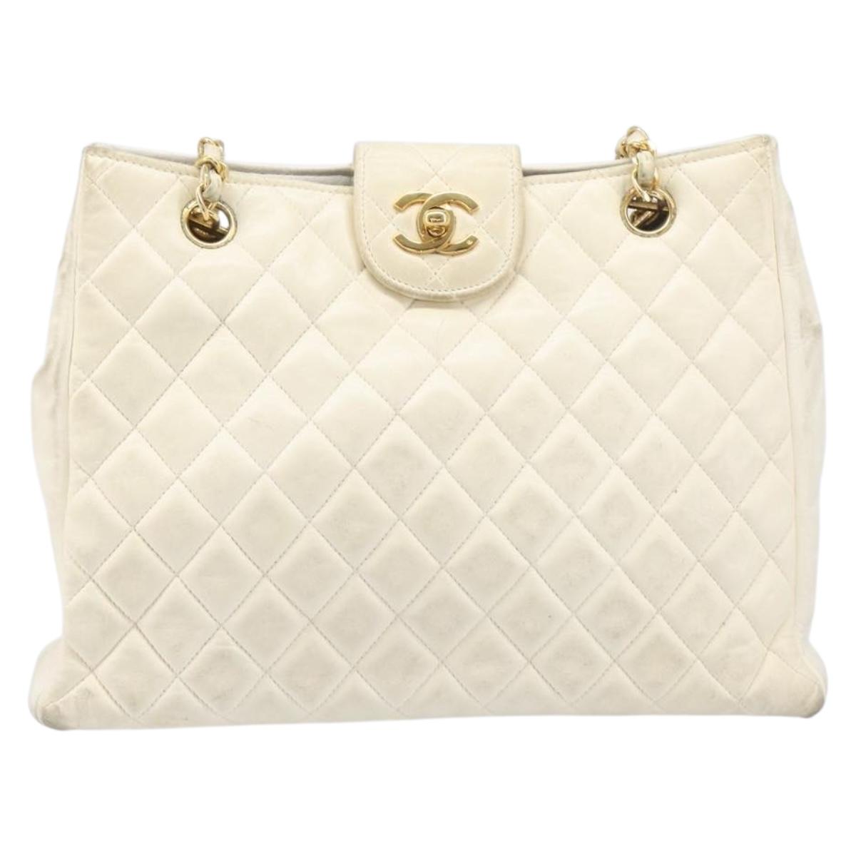 CHANEL Matelasse Chain Shoulder Bag Lamb Skin White Gold CC Auth 197780