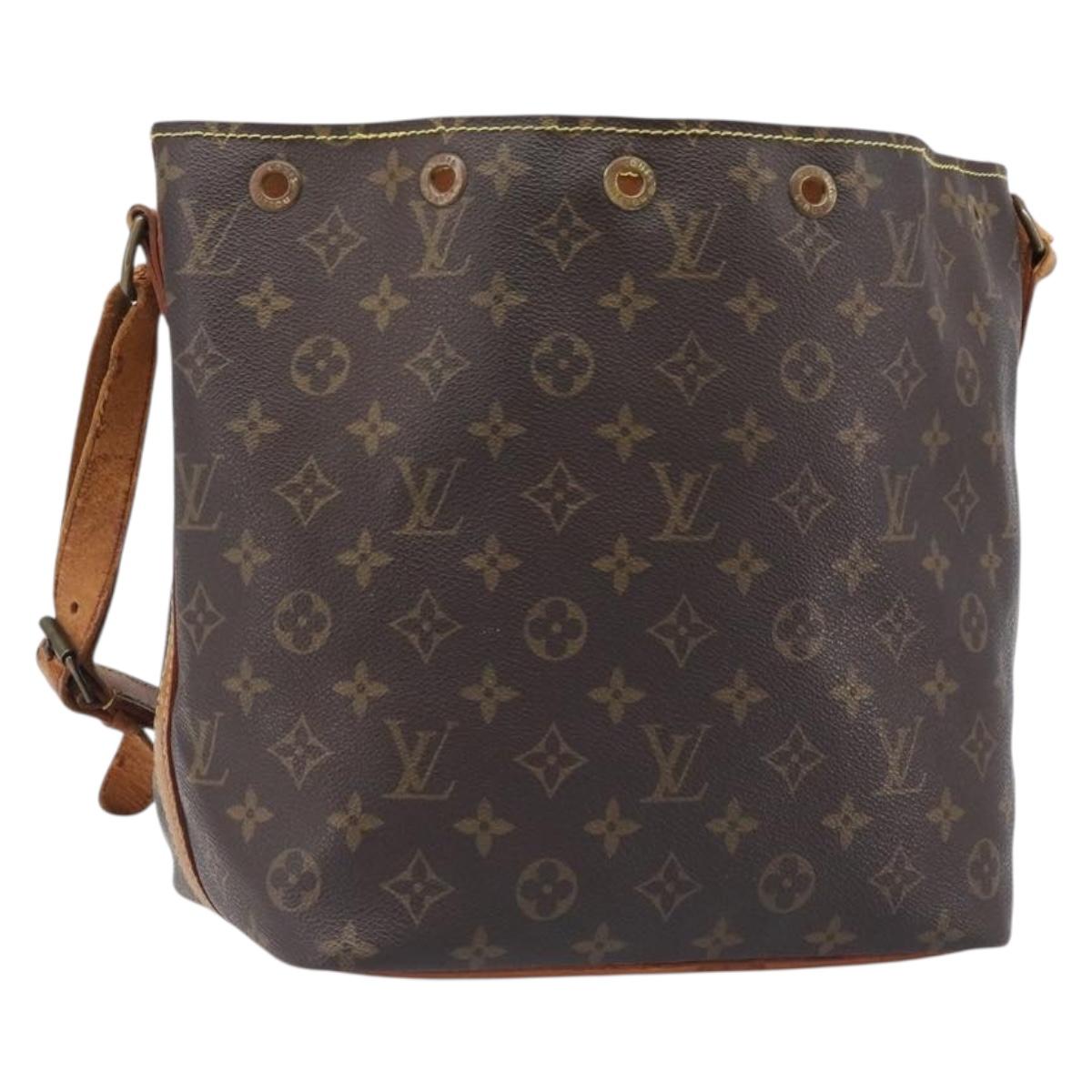 LOUIS VUITTON Monogram Petit Noe Shoulder Bag M42226 LV Auth 197826