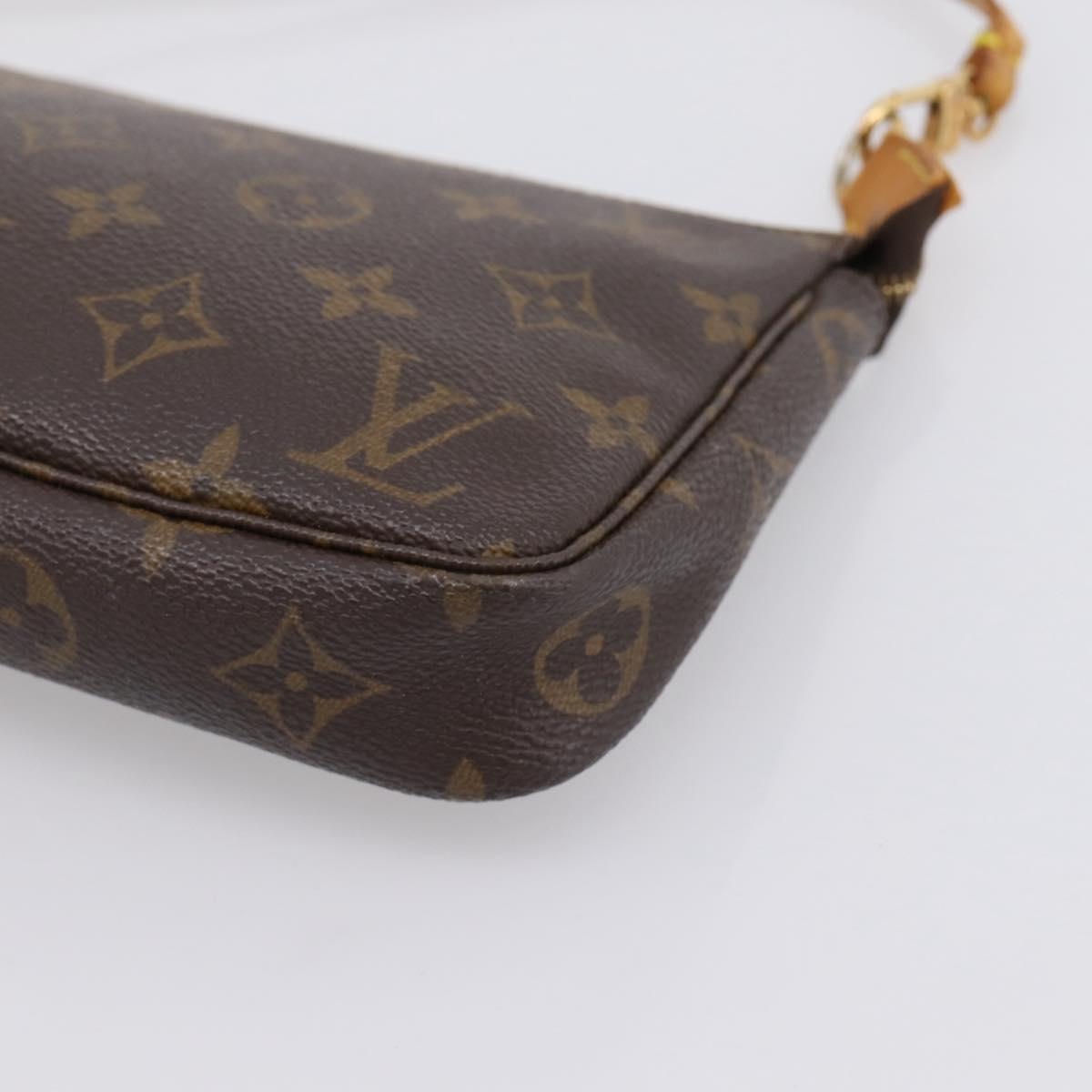 LOUIS VUITTON Monogram Pochette Accessoires Pouch M51980 LV Auth 197900A