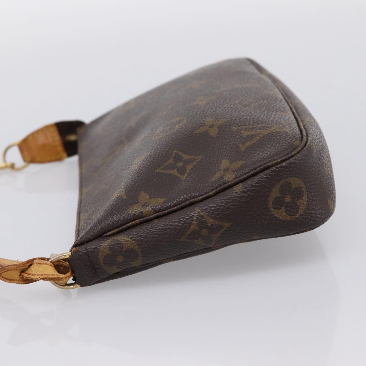 LOUIS VUITTON Monogram Pochette Accessoires Pouch M51980 LV Auth 197900A