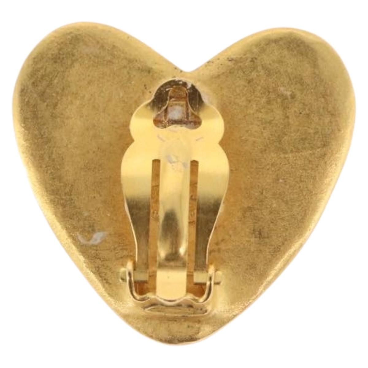 CHANEL Heart Earring Metal Gold Tone CC Auth 197921M
