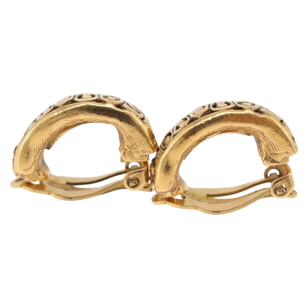 CHANEL Earring Metal Gold Tone CC Auth 197925