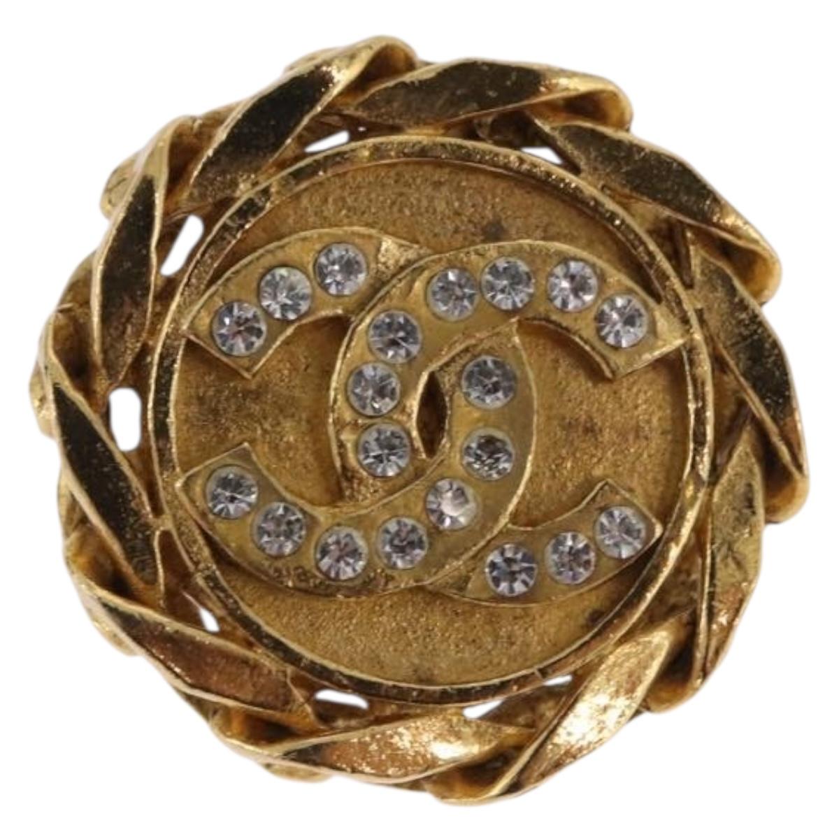 CHANEL Earring Metal Gold Tone CC Auth 197928M
