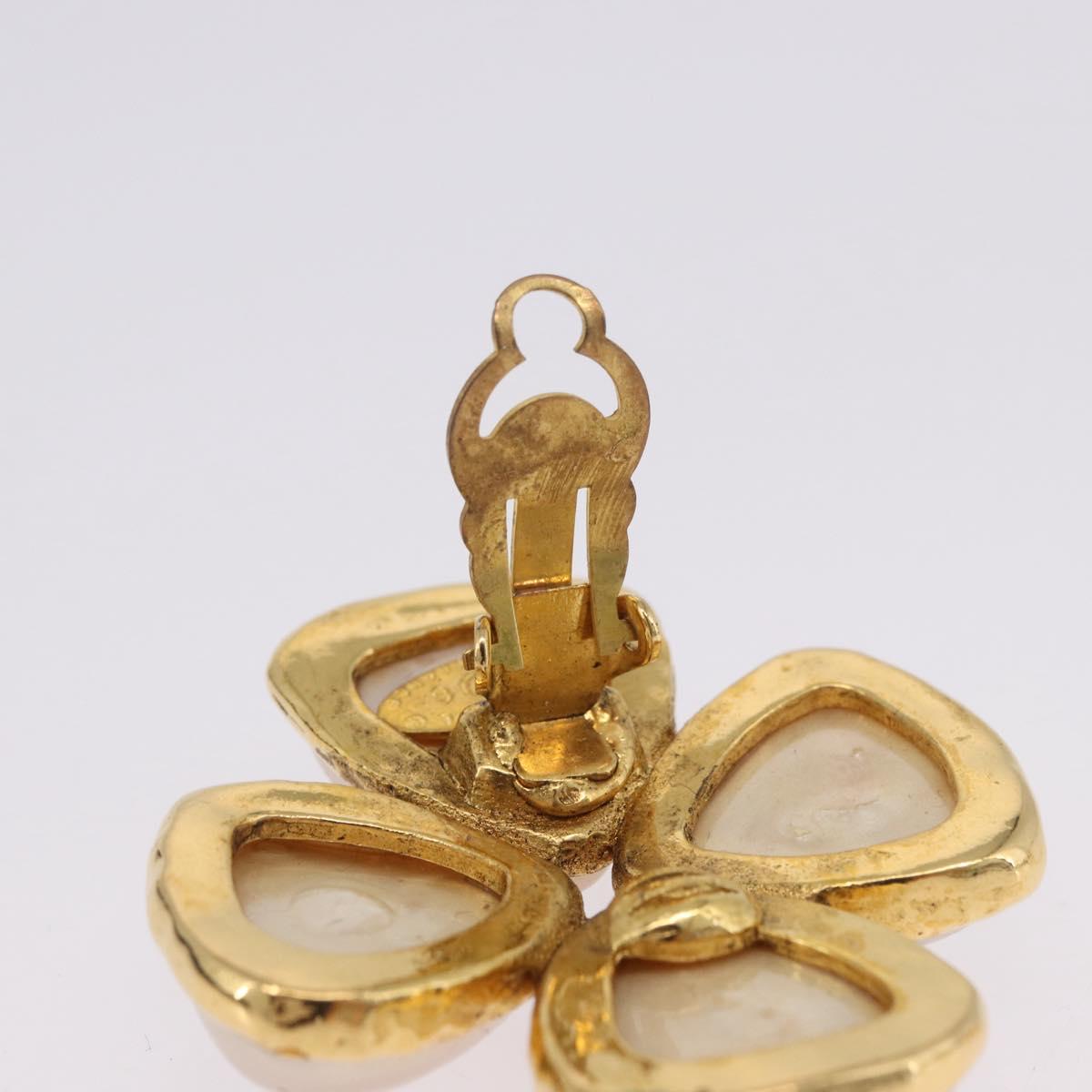 CHANEL Pearl Earring Metal Gold Tone CC Auth 197929