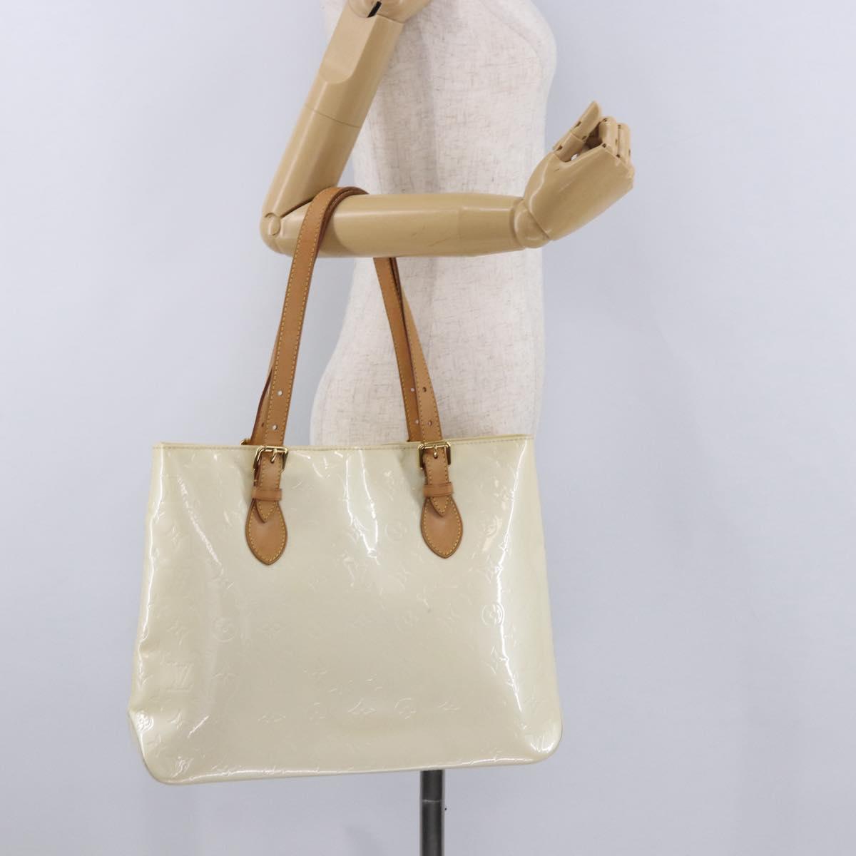LOUIS VUITTON Monogram Vernis Brentwood Shoulder Bag Perle M91512 LV Auth 198288