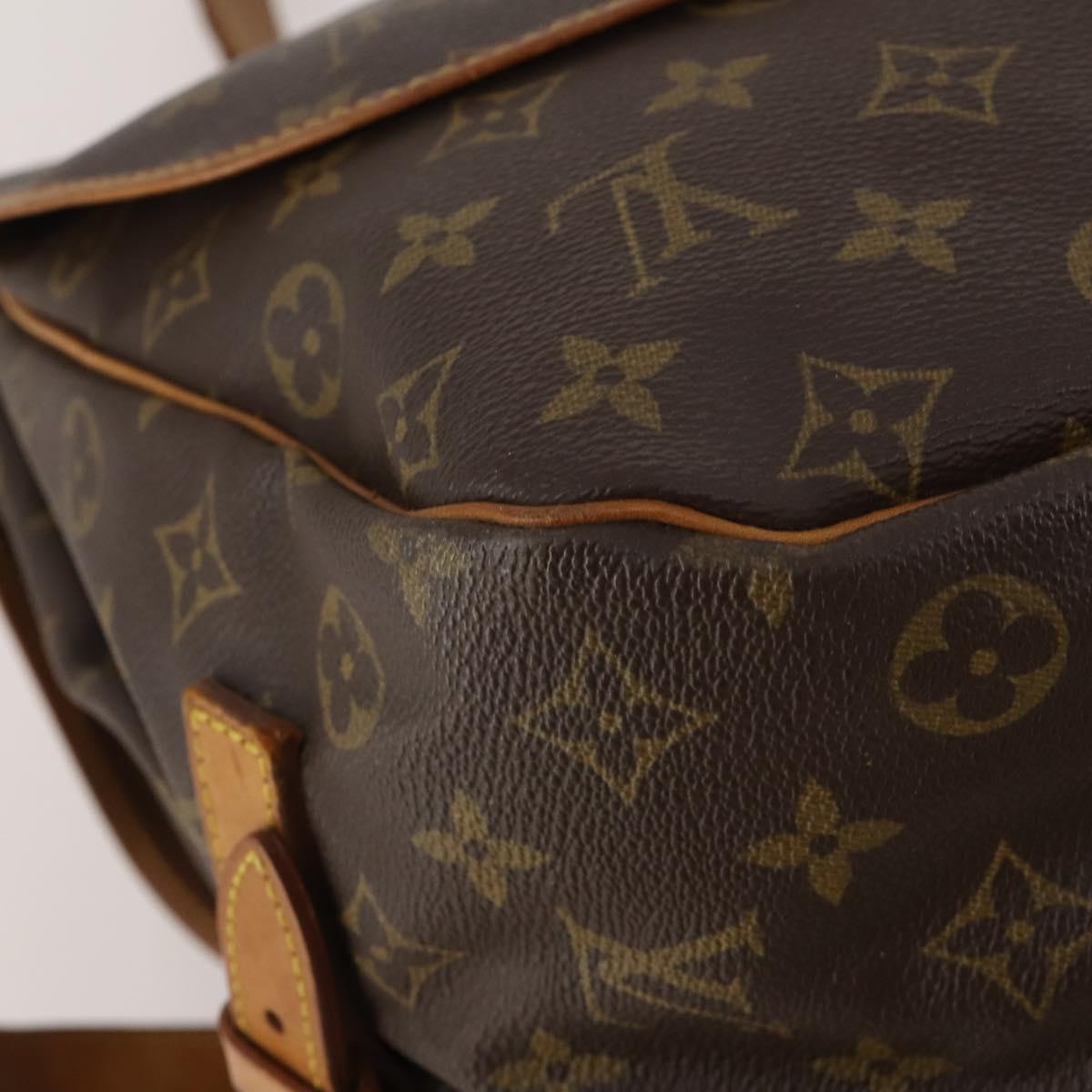 LOUIS VUITTON Monogram Saumur 35 Shoulder Bag M42254 LV Auth 198294