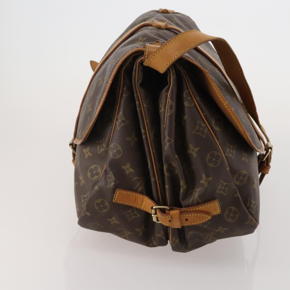 LOUIS VUITTON Monogram Saumur 35 Shoulder Bag M42254 LV Auth 198294