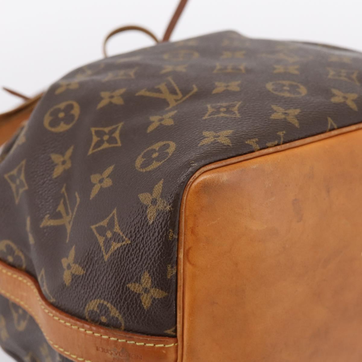 LOUIS VUITTON Monogram Petit Noe Shoulder Bag M42226 LV Auth 198307A