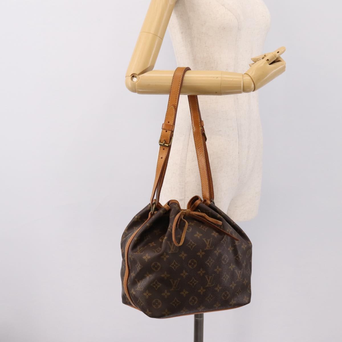 LOUIS VUITTON Monogram Petit Noe Shoulder Bag M42226 LV Auth 198307A