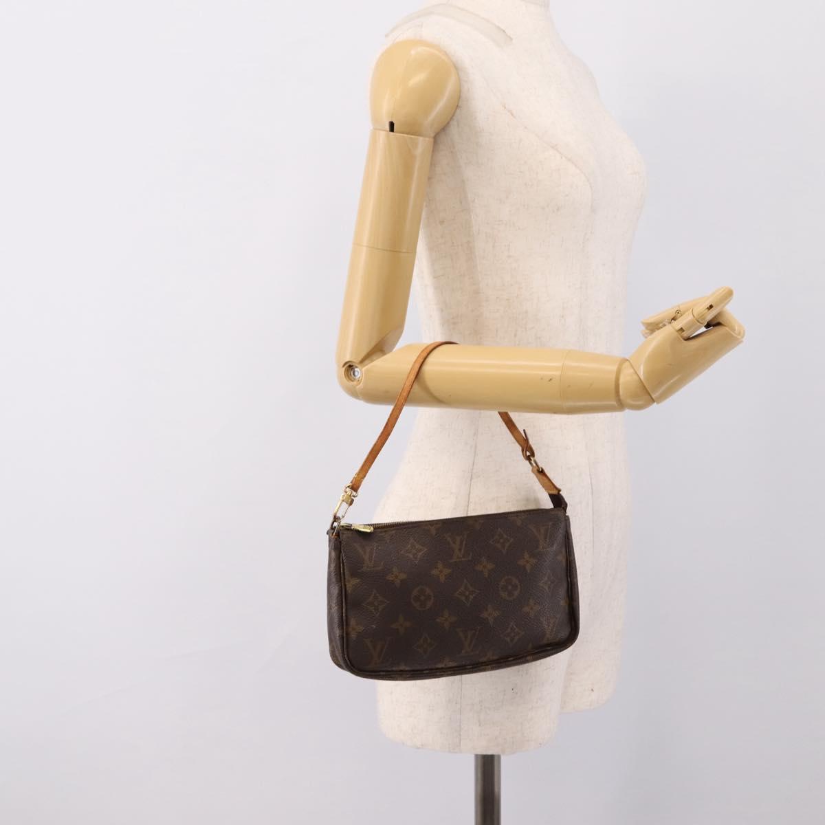 LOUIS VUITTON Monogram Pochette Accessoires Pouch M51980 LV Auth 198370