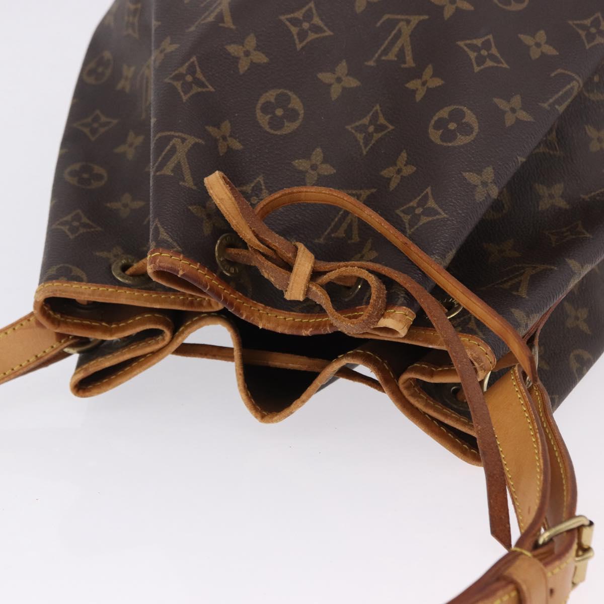 LOUIS VUITTON Monogram Noe Shoulder Bag M42224 LV Auth 198474