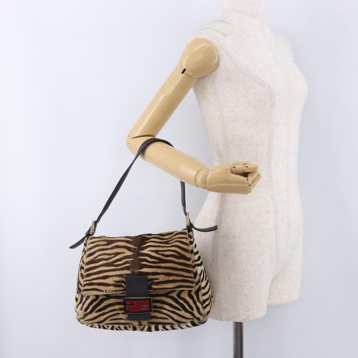 FENDI Mamma Baguette Shoulder Bag Harako leather Beige Black Auth 198478A