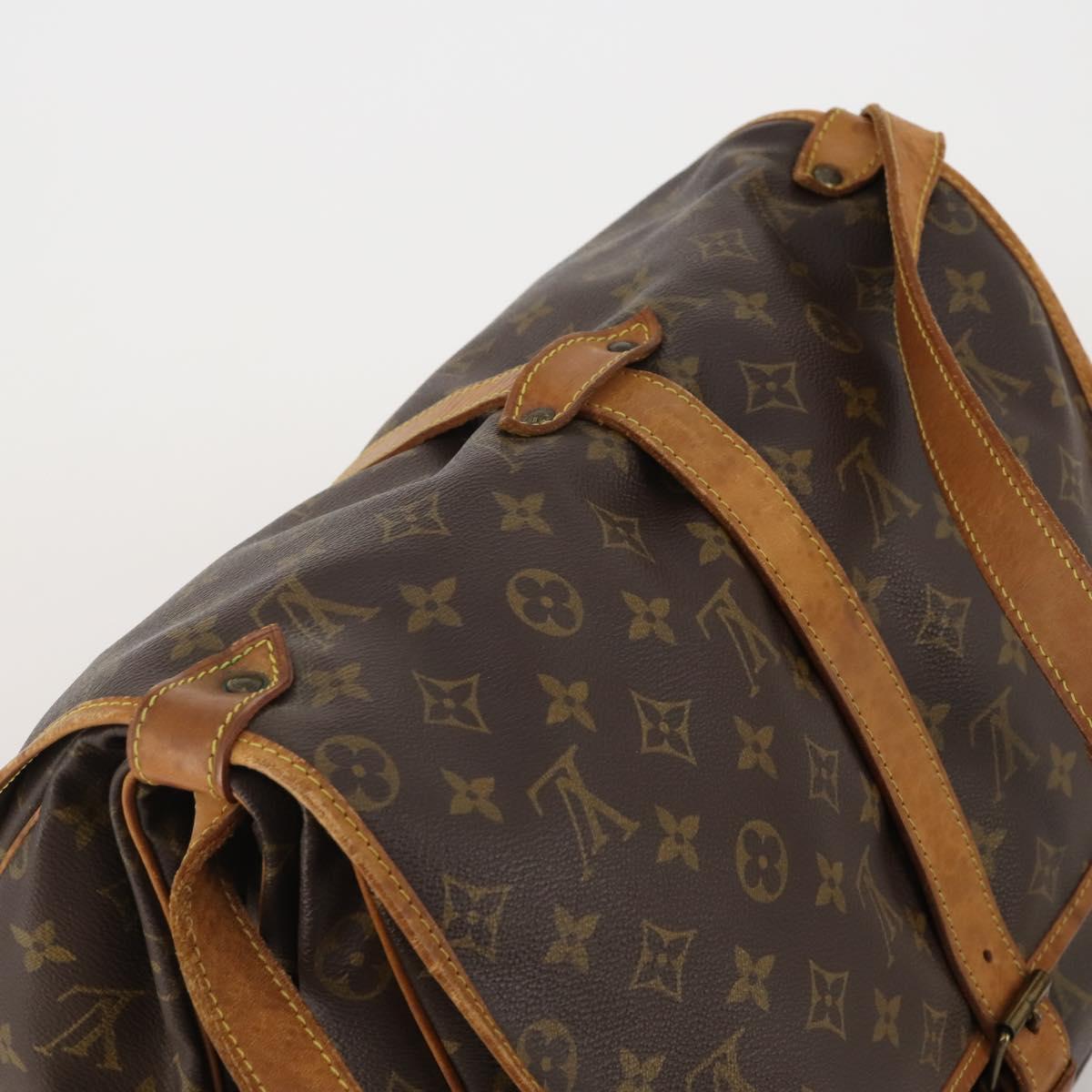 LOUIS VUITTON Monogram Saumur 35 Shoulder Bag M42254 LV Auth 198486