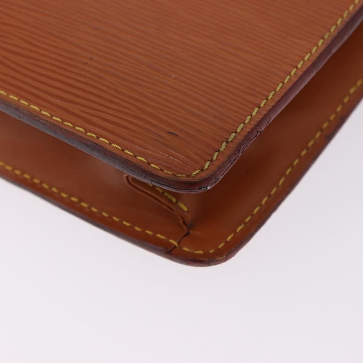 LOUIS VUITTON Epi Porte Documents Bandouliere Zipangu Gold M54468 LV Auth 198503