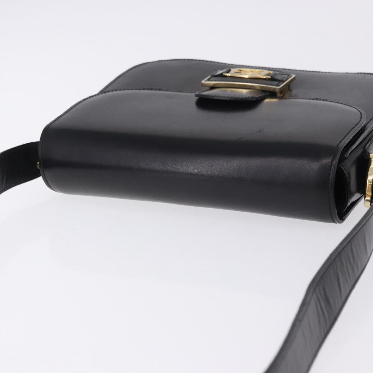 CELINE Horse Carriage Shoulder Bag Leather Black Gold Tone Auth 198510